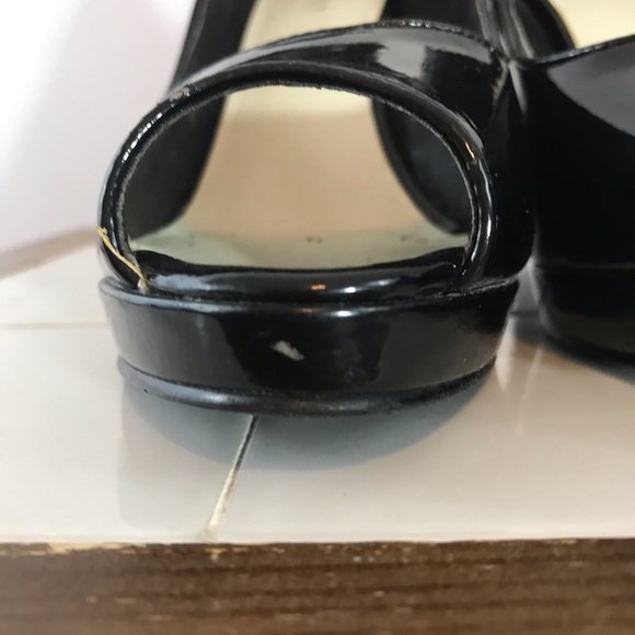 Nine West Size 6.5 Black Heels - Picture 4 of 8